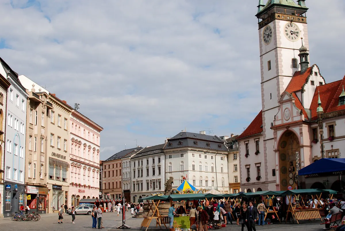 Olomouc Farmers Markets: Your Essential 2025 Guide