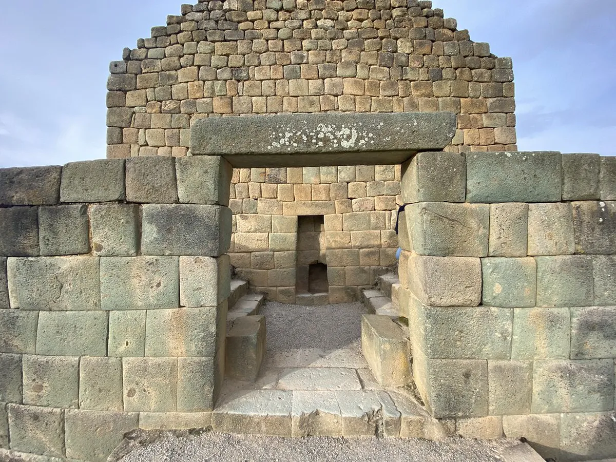 Explore Hidden Courtyards Plzeň Old Town in 2025