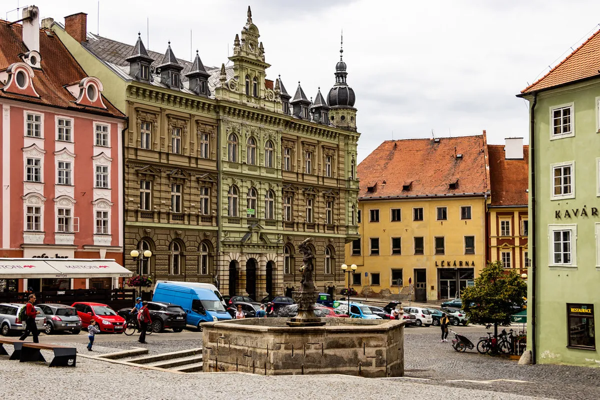 Old Town Prague Club Scene: Your 2025 Party Guide