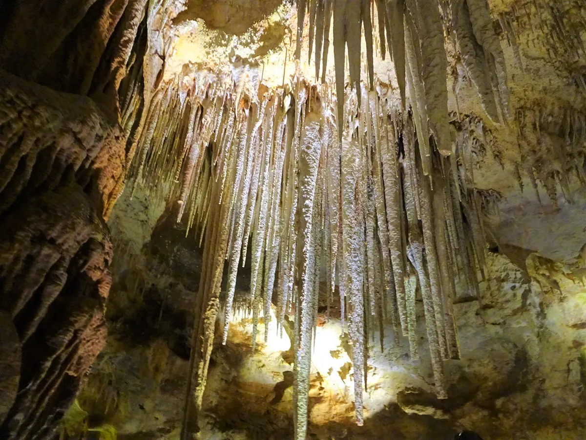 Prague Old Town Wheelchair Accessibility Guide 2025