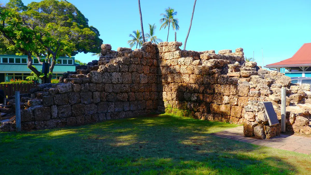 Your Perfect Self Guided Walking Tour: Old Town Prague 2025