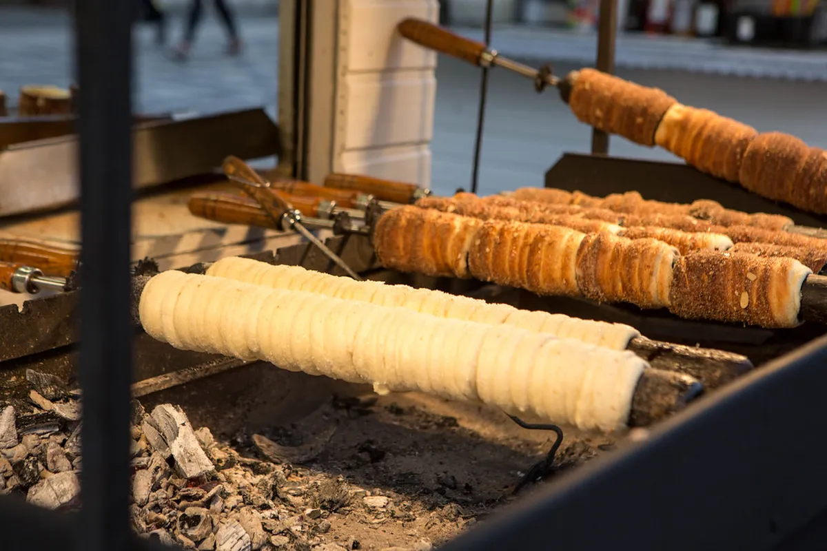 Where to Find the Best Trdelník in Prague: A 2025 Guide